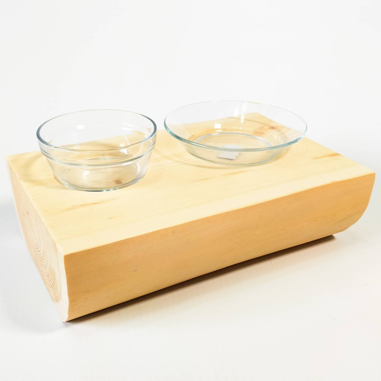 ラスト1 丸太のみの販売 アウトレット 高野槙ログボウルダブル ごはんとお水 ごはん台 餌台 水入れ 猫 小型犬 ペット用 1個販売 ペットテーブル