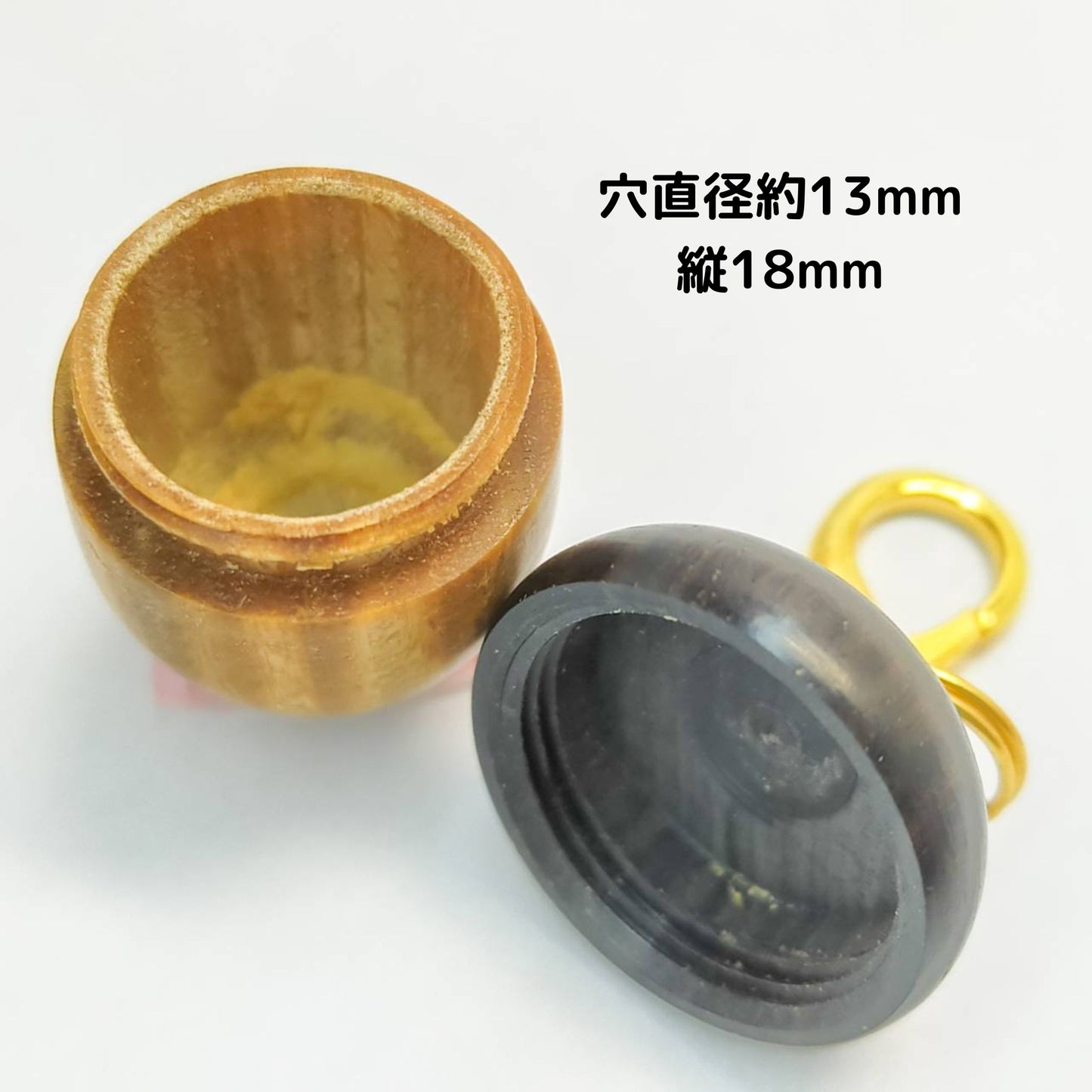 どんぐり カプセル 猫 小型犬 中型犬 迷子札 連絡先 木製 メモリアル 乳歯 ひげ 遺骨