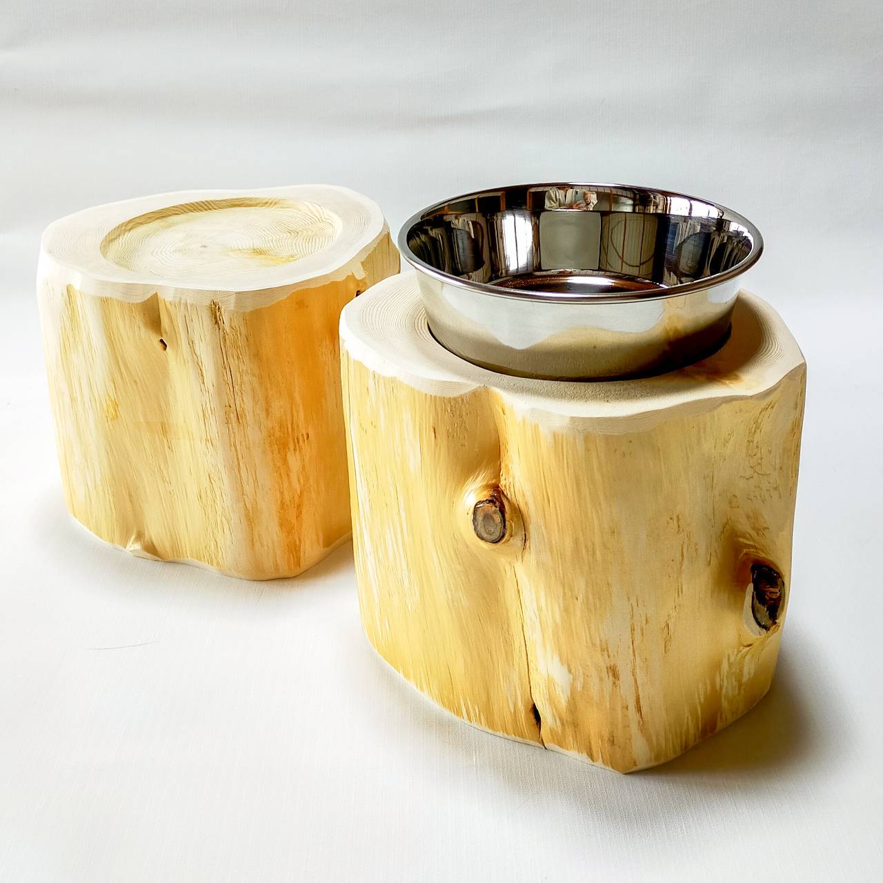 ステンレスボウル 犬用 高め -高野槙の丸太のLog Bowl- 水飲み台 ごはん台 餌台