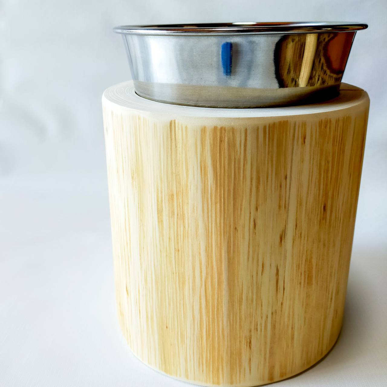 <改良>ステンレスボウル 犬用 高め -ヒノキの丸太のLog Bowl- 水飲み台 ごはん台 餌台