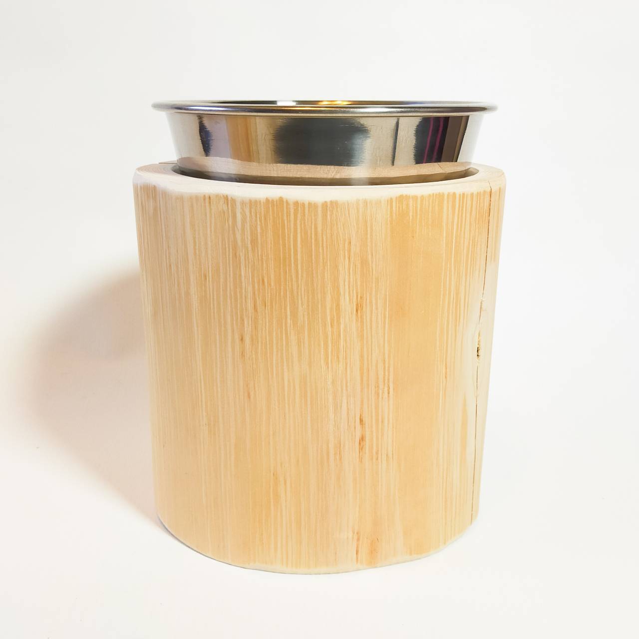 <改良>ステンレスボウル 犬用 高め -ヒノキの丸太のLog Bowl- 水飲み台 ごはん台 餌台