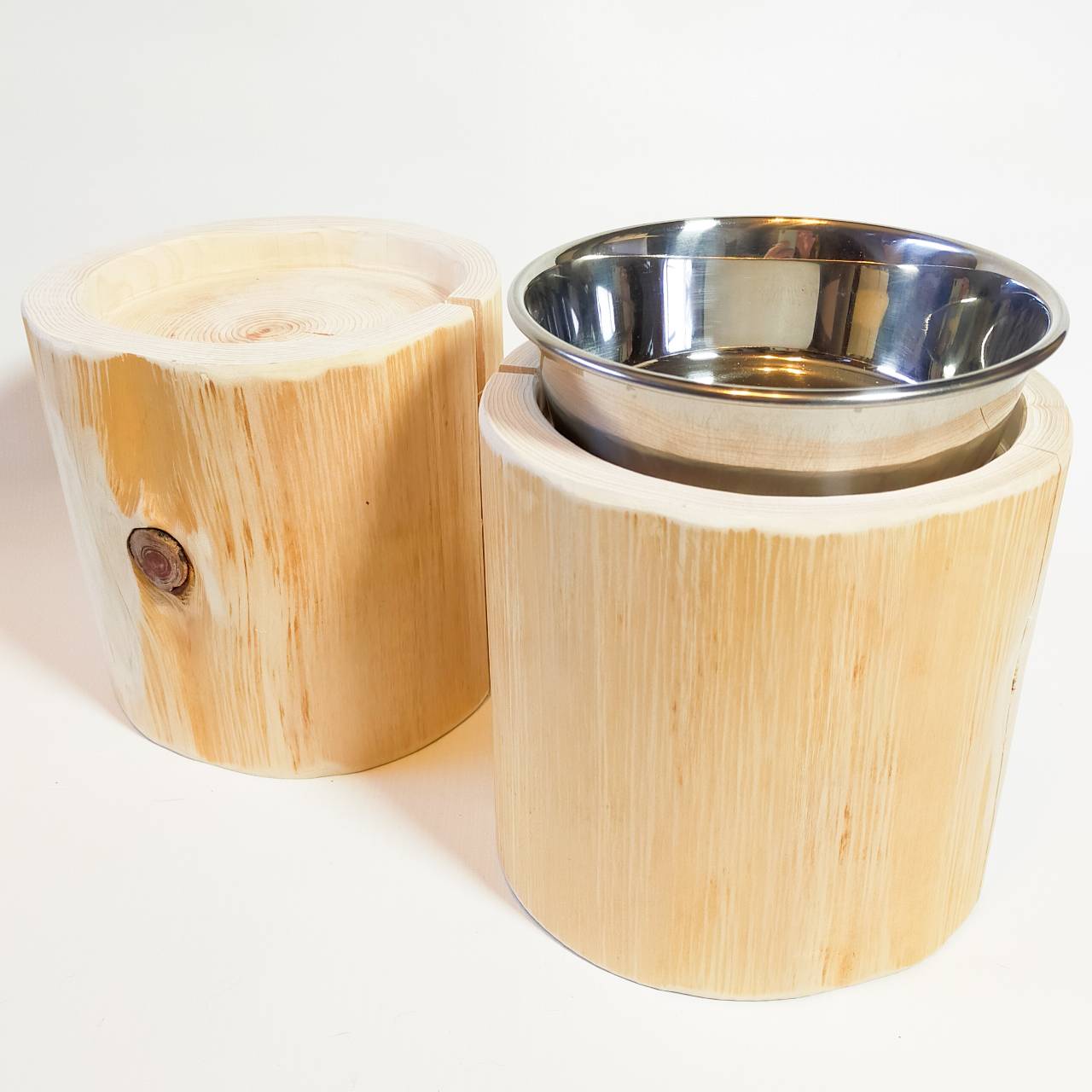 <改良>ステンレスボウル 犬用 高め -ヒノキの丸太のLog Bowl- 水飲み台 ごはん台 餌台