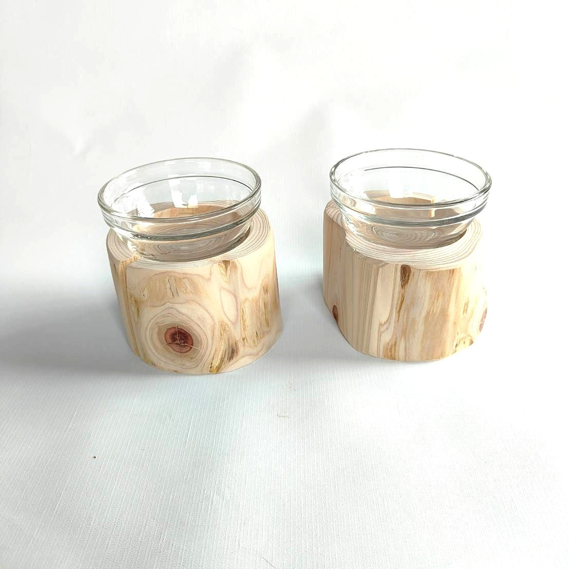 【アウトレット20％OFF】　ヒノキのログボウル　ごはん台　フードボウル　餌台　エサ入れ 1個販売　ランダム配送