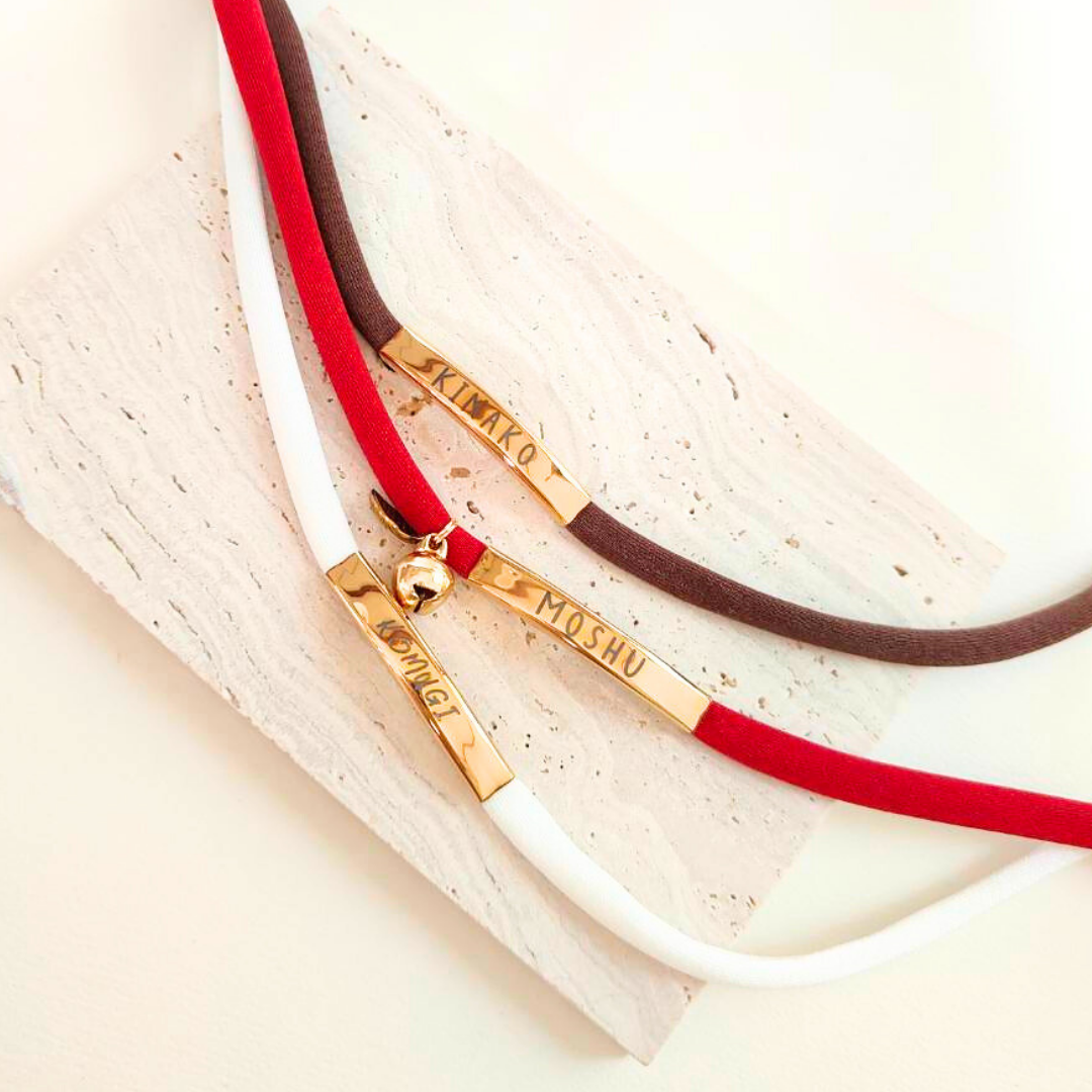 揺れない迷子札（ステンレスバージョン）　ストレス最小限　おハゲ防止　わずか4g　リニューアル紐　やわらか紐首輪　軽い・やわらか紐・安全バックル・迷子札付き