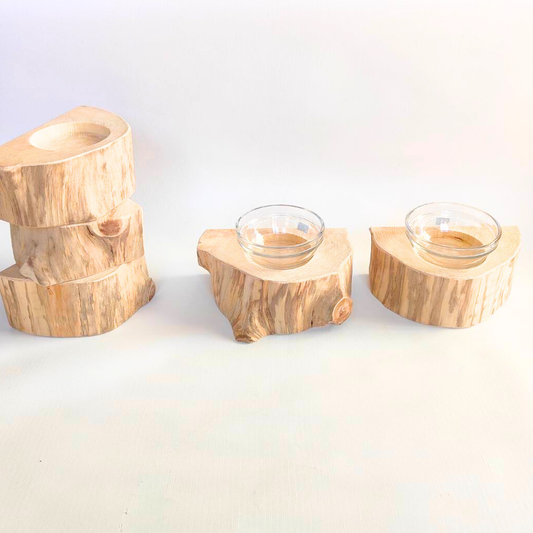 半割り　壁に沿って置ける　しゃれ木高野槙のログボウル（焼き加工なし）　ガラスボウル付　ごはん台　フードボウル　餌台　エサ入れ 1個販売