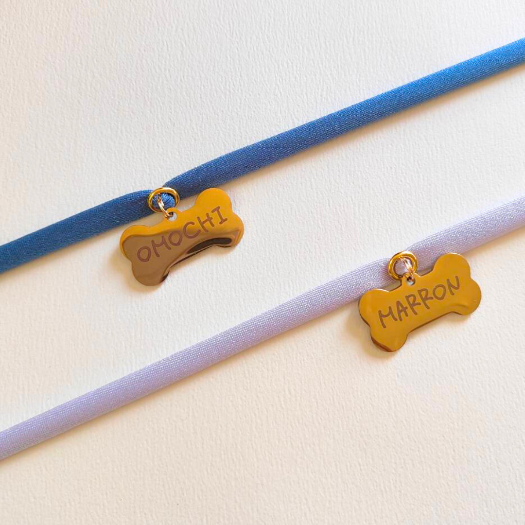 ズレない迷子札（骨型）　ストレス最小限　おハゲ防止　リニューアル紐　ステンレス製　やわらか紐首輪　軽い・やわらか紐・安全バックル・迷子札付き