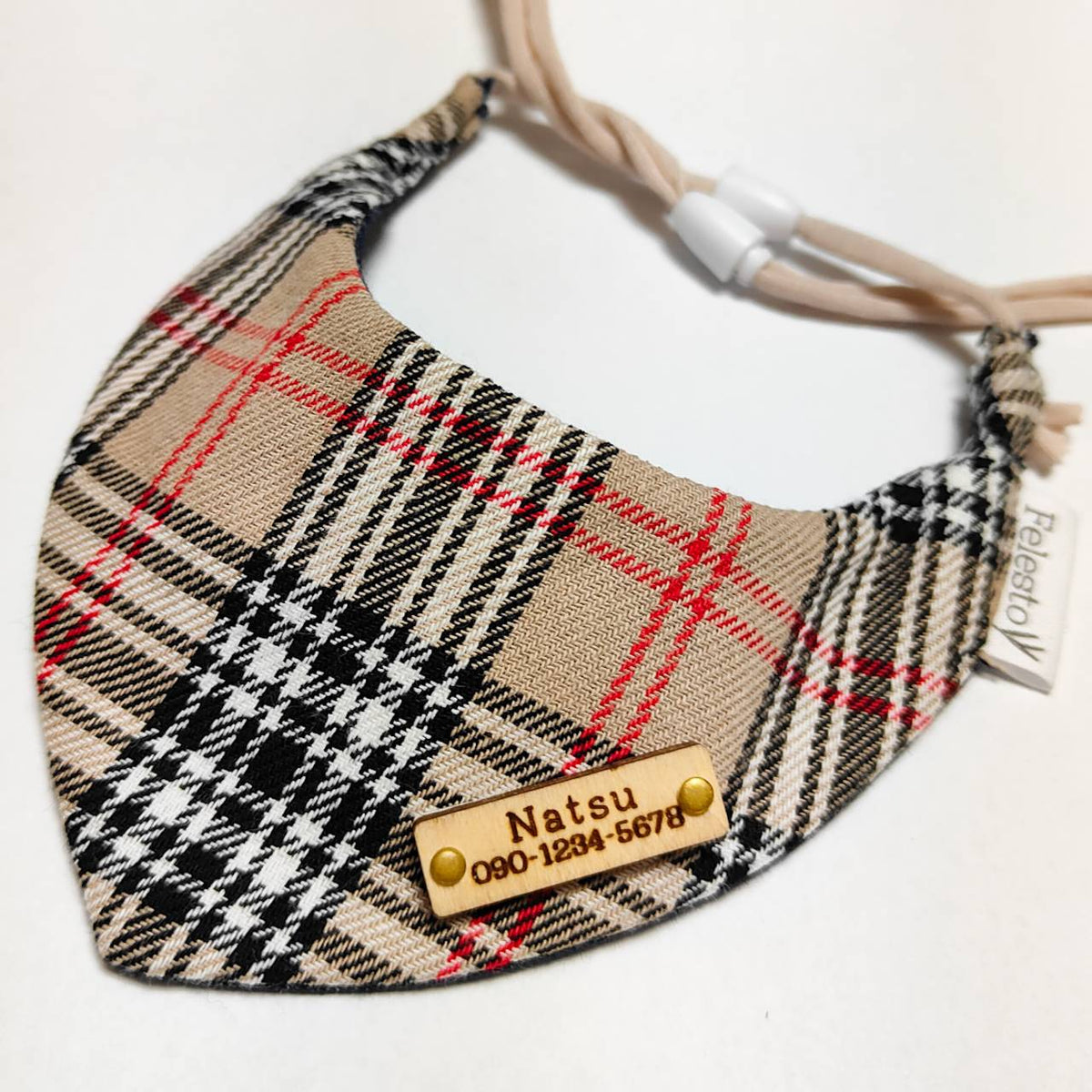 ＼Long-haired pets welcome／ Visible even on fluffballs: Bandana collar, optional ID tag, safety buckle included 【Tartan Check Beige】