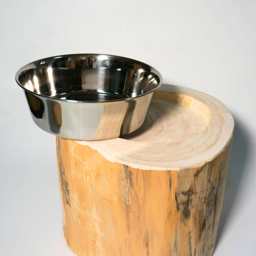 一点もの　アウトレット　大型犬用　高さ27cm　　-高野槙の丸太のLog Bowl-　水飲み台　ごはん台　餌台