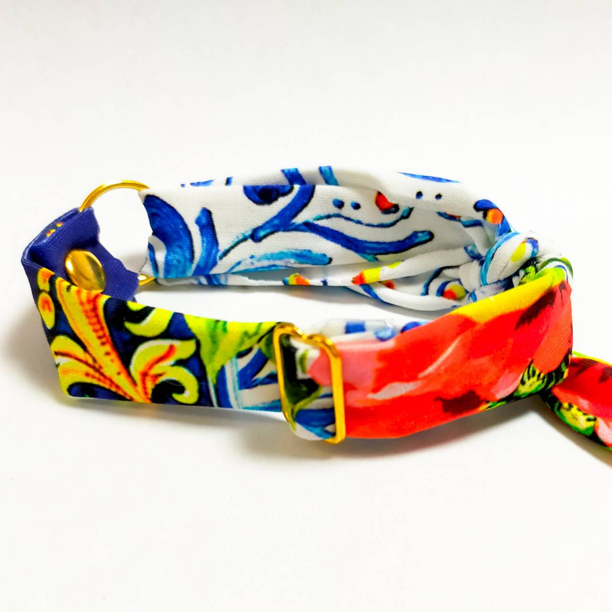 <20 colors > round wood collars