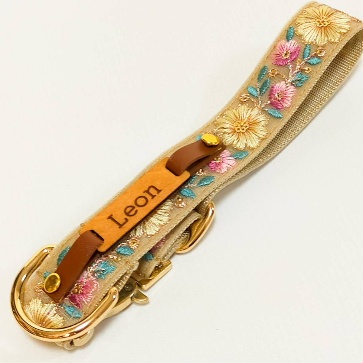 【旅する首輪シリーズ】インド刺繡リボン　犬用　コットン首輪　オプション迷子札　犬　首輪　幅3cm