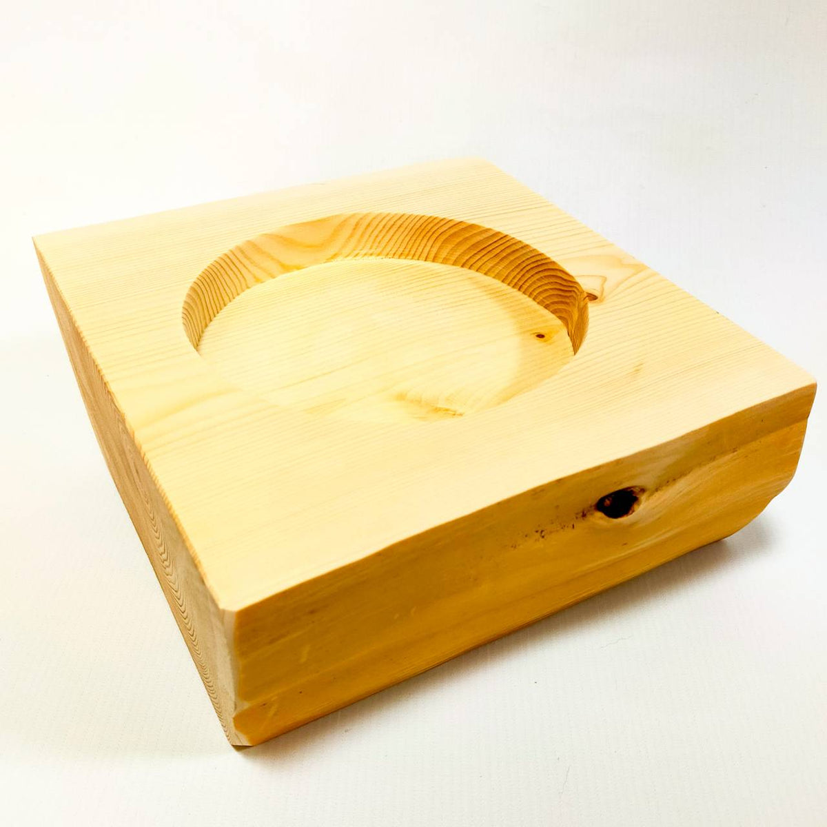 <改良版> 不鏽鋼碗 中型犬・多犬家庭適用 -方形高野槙原木 Log Bowl- 飲水台・餵食台・飼料台