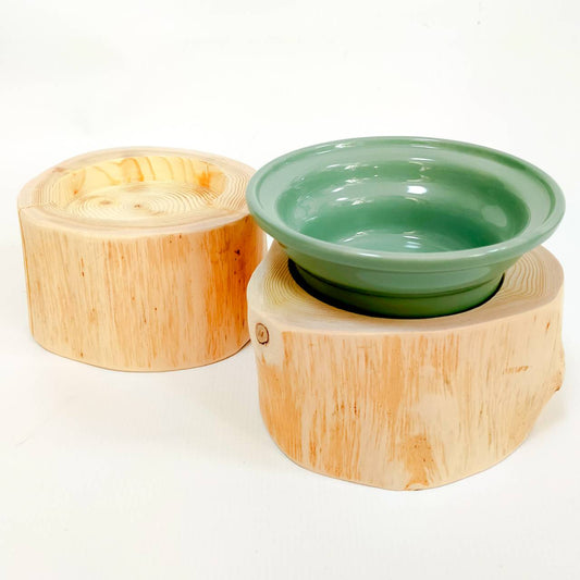＜丸太のみ販売＞　にゃんマグ！　ヘルスウォーターボウルがピッタリ入る！　フレッシュ高野槙のログボウル　ごはん台　フードボウル　餌台　エサ入れ 1個販売