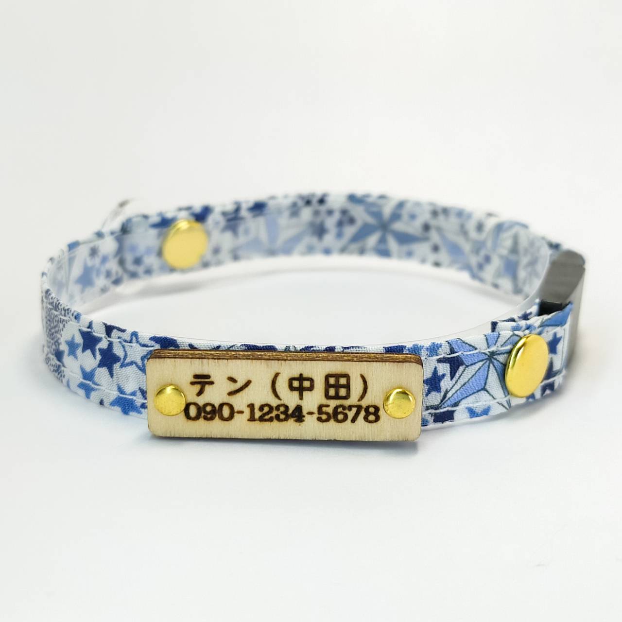 やさしい100％コットン　【 アデラジャ 　ブルー】　リバティ生地使用　オプション木製迷子札　セーフティバックル　猫　首輪